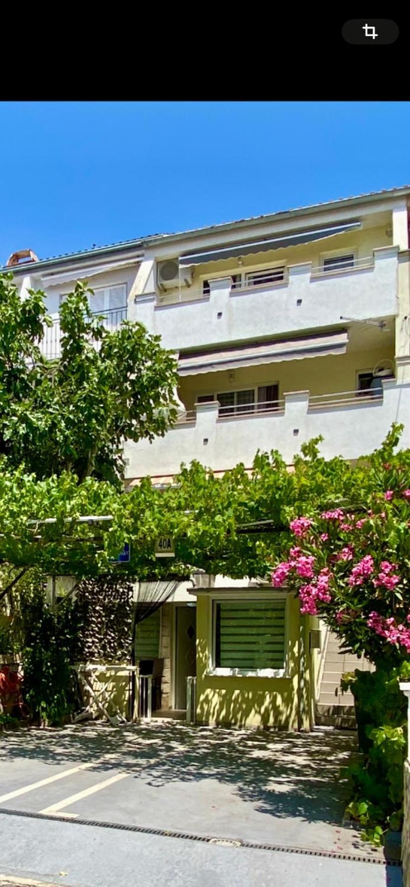Skenderi * Crikvenica